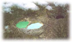 Kelimutu, de drie-kleuren kratermeren
